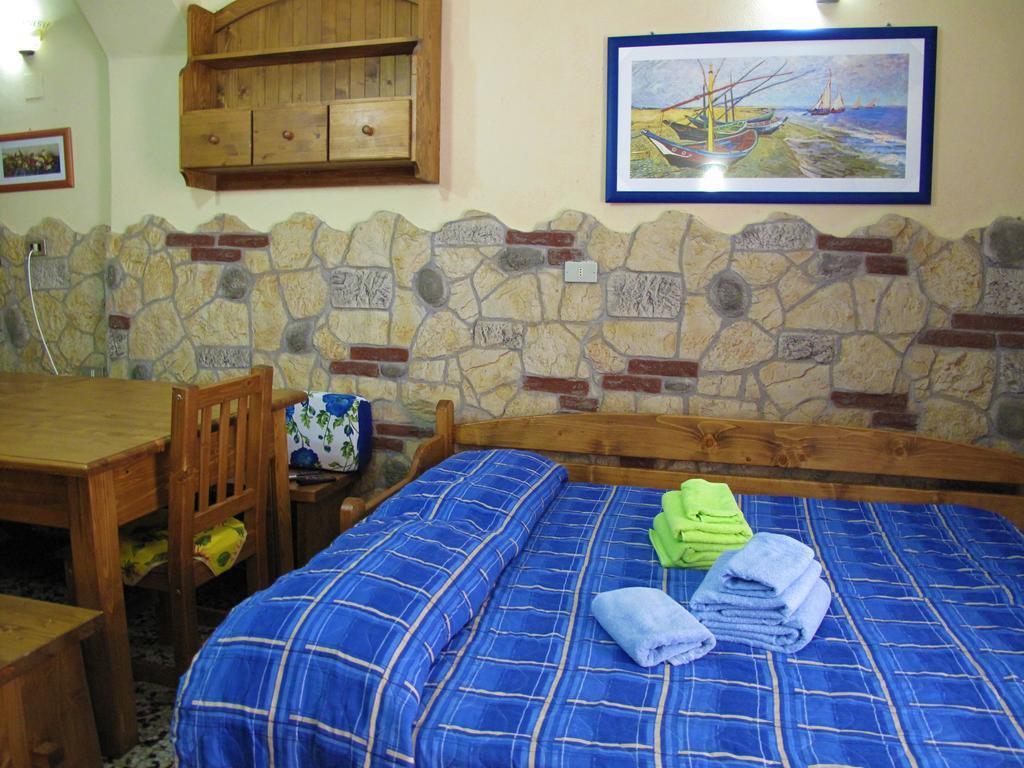 Diving Center Punta Stilo Apartment Room photo