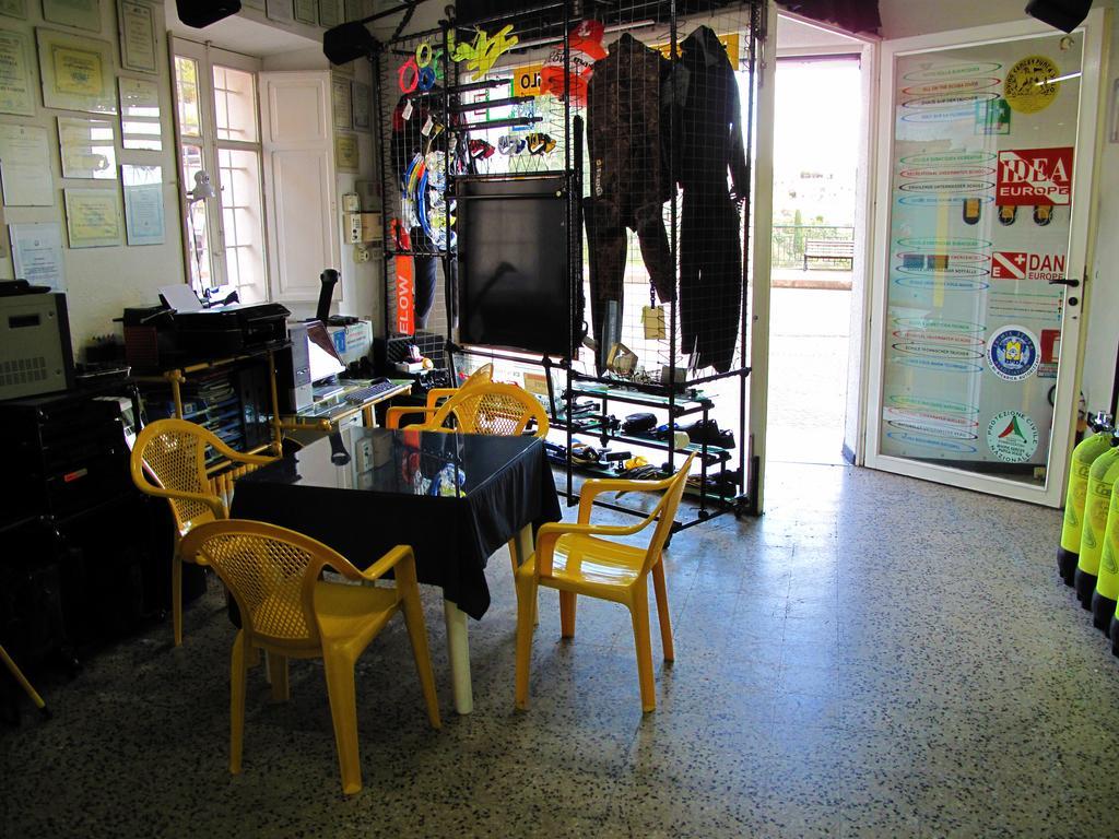 Diving Center Punta Stilo Apartment Exterior photo